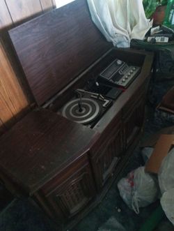 Cool flip top record stereo console vintage wood vinyl record player 8 track furniture