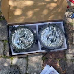 2 Mopar Factory Halogen Jeep Lights 2021