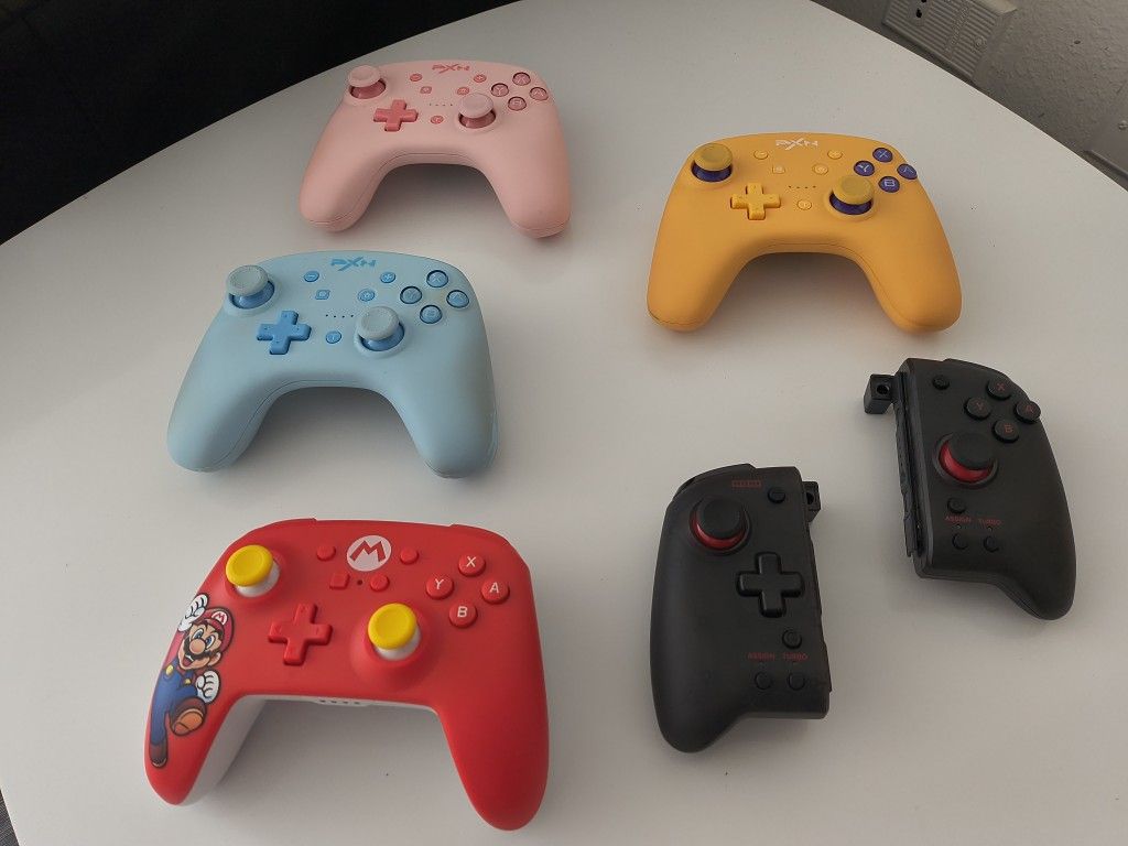 Nintendo Switch CONTROLLERS