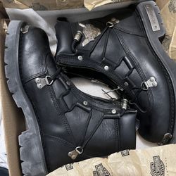 Harley Davidson Size 7 1/2 In Men’s and Super Mint Condition. Never Been Used Before!
