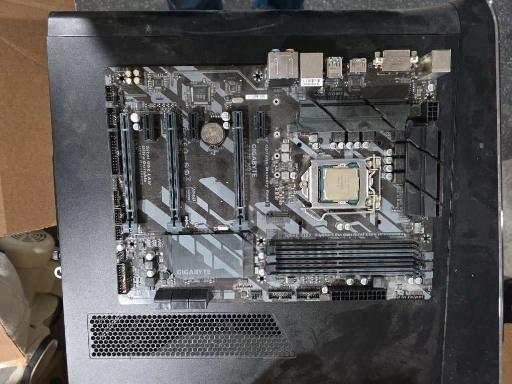 Gigabyte Z370 HD3 and Intel Core i3 8100 CPU Motherboard Combo
