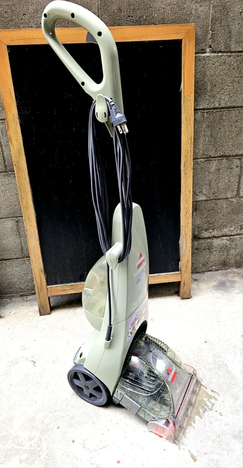 Carpet Cleaner Vacuum Bissel, Like New