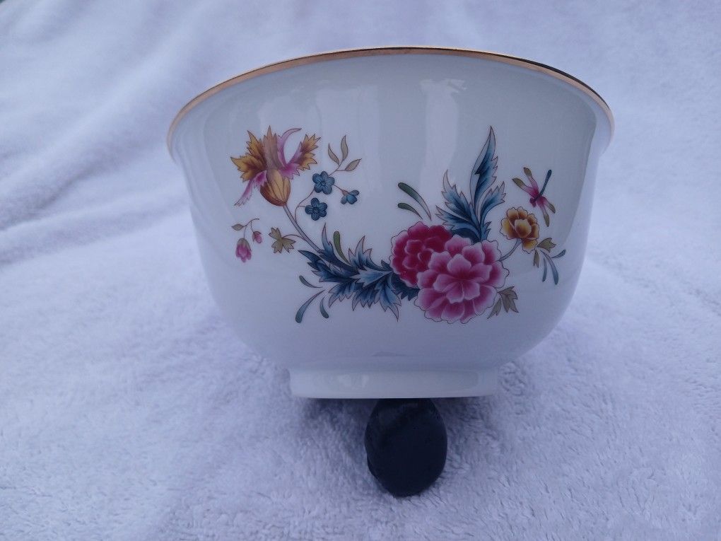 Avon Collector Bowl (Available - In Stock)