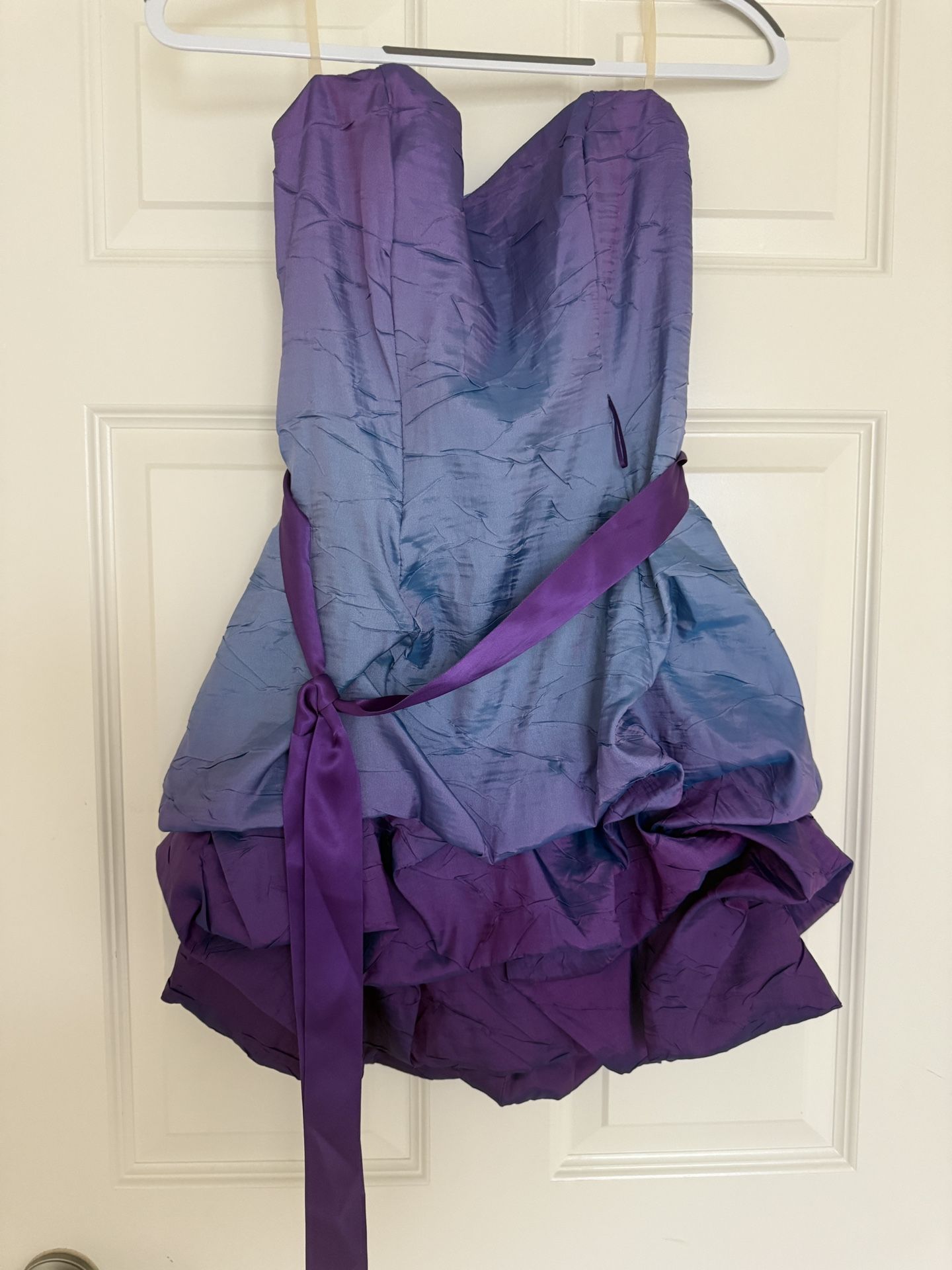 My Michelle Strapless Blue/Purple Ombre Formal Prom Dress with purple sash size 7 - www.ice4pros.com.br My Michelle Strapless Blue/Purple Ombre Formal Prom Dress with purple sash size 7 - www.ice4pros.com.br