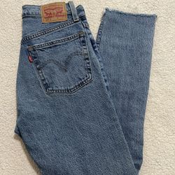Levi Woman Jeans
