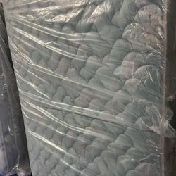 Queen mattress 125. Must go this week. I can also deliver.