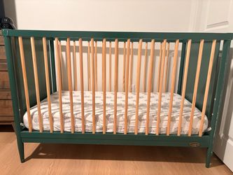 Dream on Me 4-1 Clover Modern Island Crib