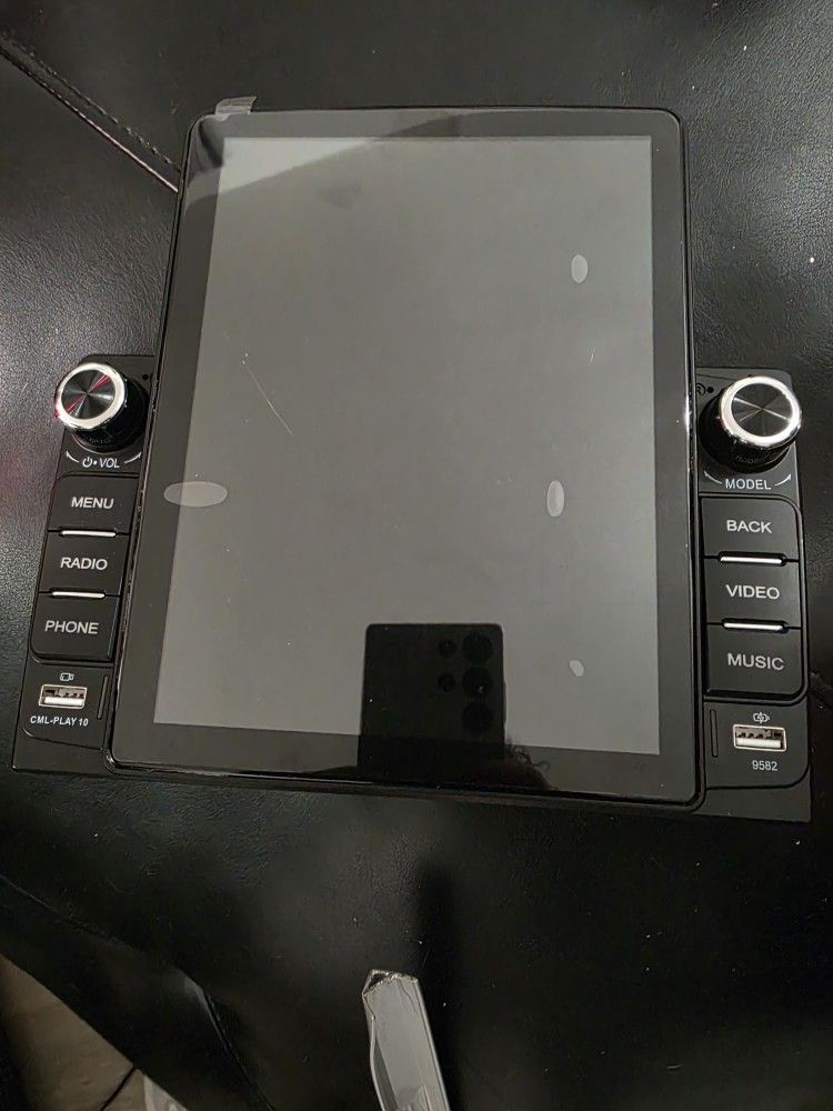 9.8" VERTICAL SCREEN STEREO SYSTEM LOWERED PRICE ...$125 TODAY MUST SELL
