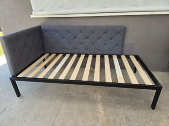 Day Bed frame & head boards TWIN