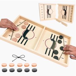Large Fast Sling Puck Game