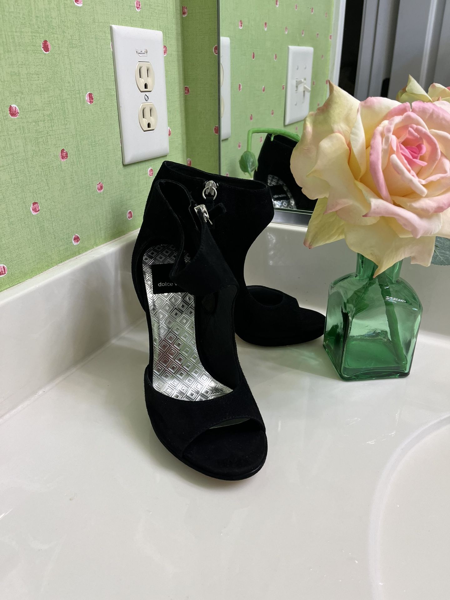DOLCE VITA 4.5” HEELS
