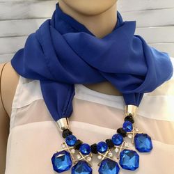 Blue Pendant Scarf