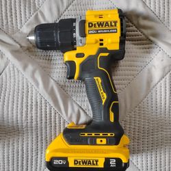 20 volt dewalt brushless half inch driver