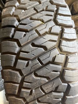 35X12.50R17 Toyo