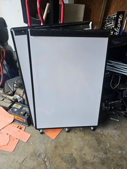Easels