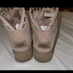 UGG boots For Women's Size 5.5