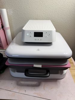 HTVront 15x15 Heat Press and Blank Apparel (need to sell fast) 300 obo