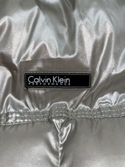 Calvin klein cheap silver puffer vest