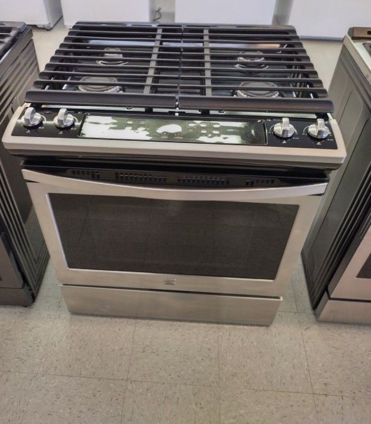 KENMORE SLIDE IN GAS RANGE OPEN BOX ITEM for Sale in Gardena, CA OfferUp