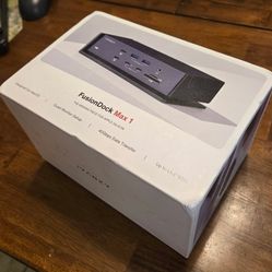 Thunderbolt 4 Docking Station