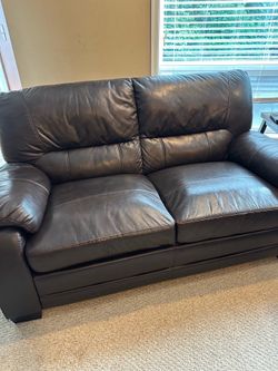 Very good condition - Sofa set