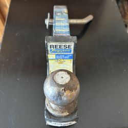 Reese 1 1/4" Ball Mount , 2" Ball 