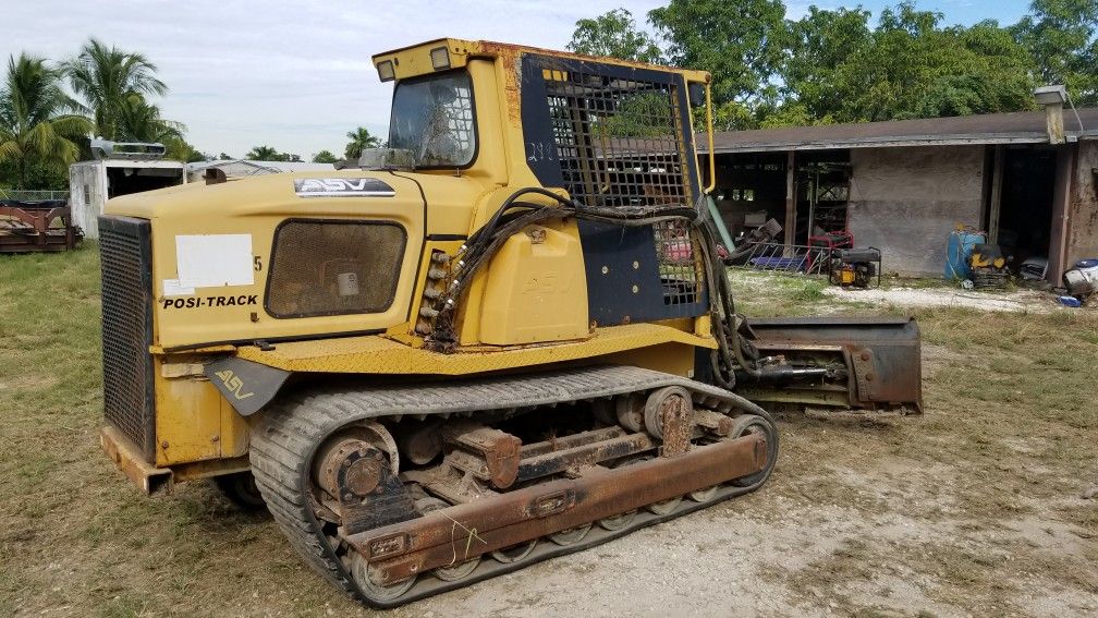 asv posi Trac 4810 skid steer bull dozer