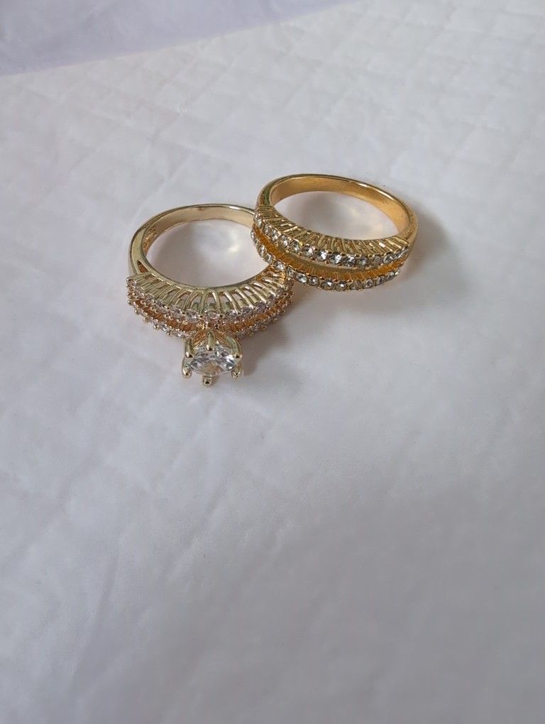 Gold Tone Wedding Set Size 10 
