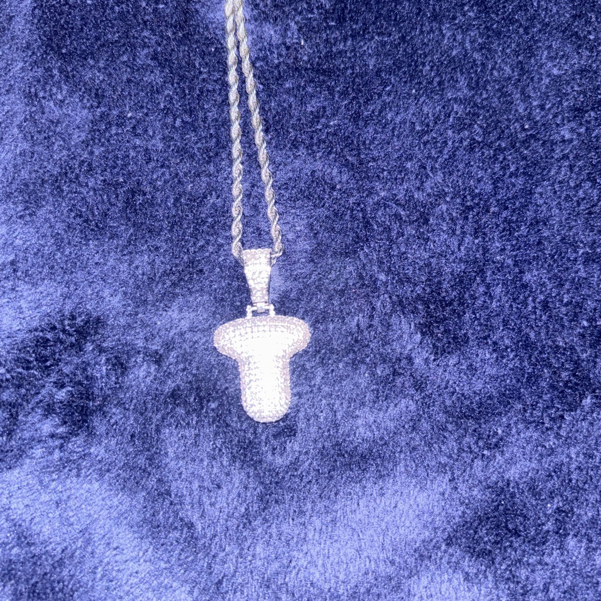 T Pendant