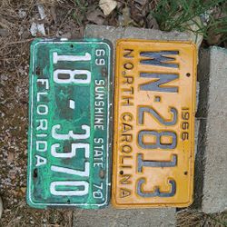 Vintage LICENSE PLATE