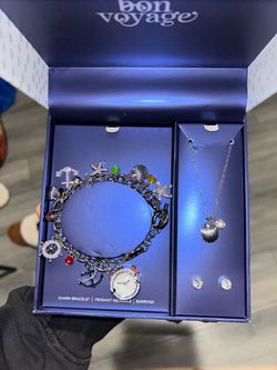bon voyage onboard exclusive jewlery
