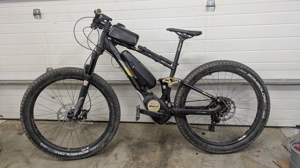 Fantic xf1 Casa Electric Mountain Bike Ebike