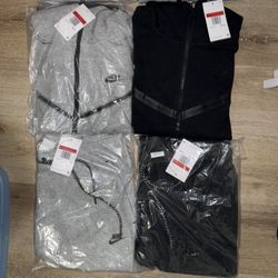 Nike Tech Sweat Suit Large 