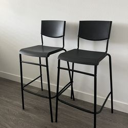 2 IKEA Bar stools