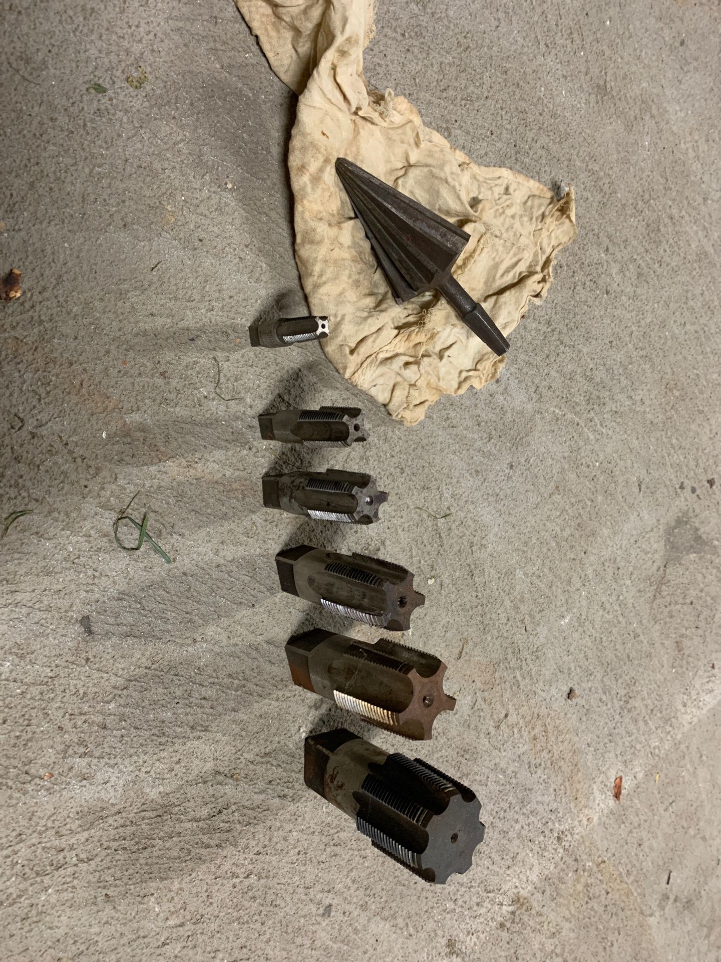 Craftsman tap & die