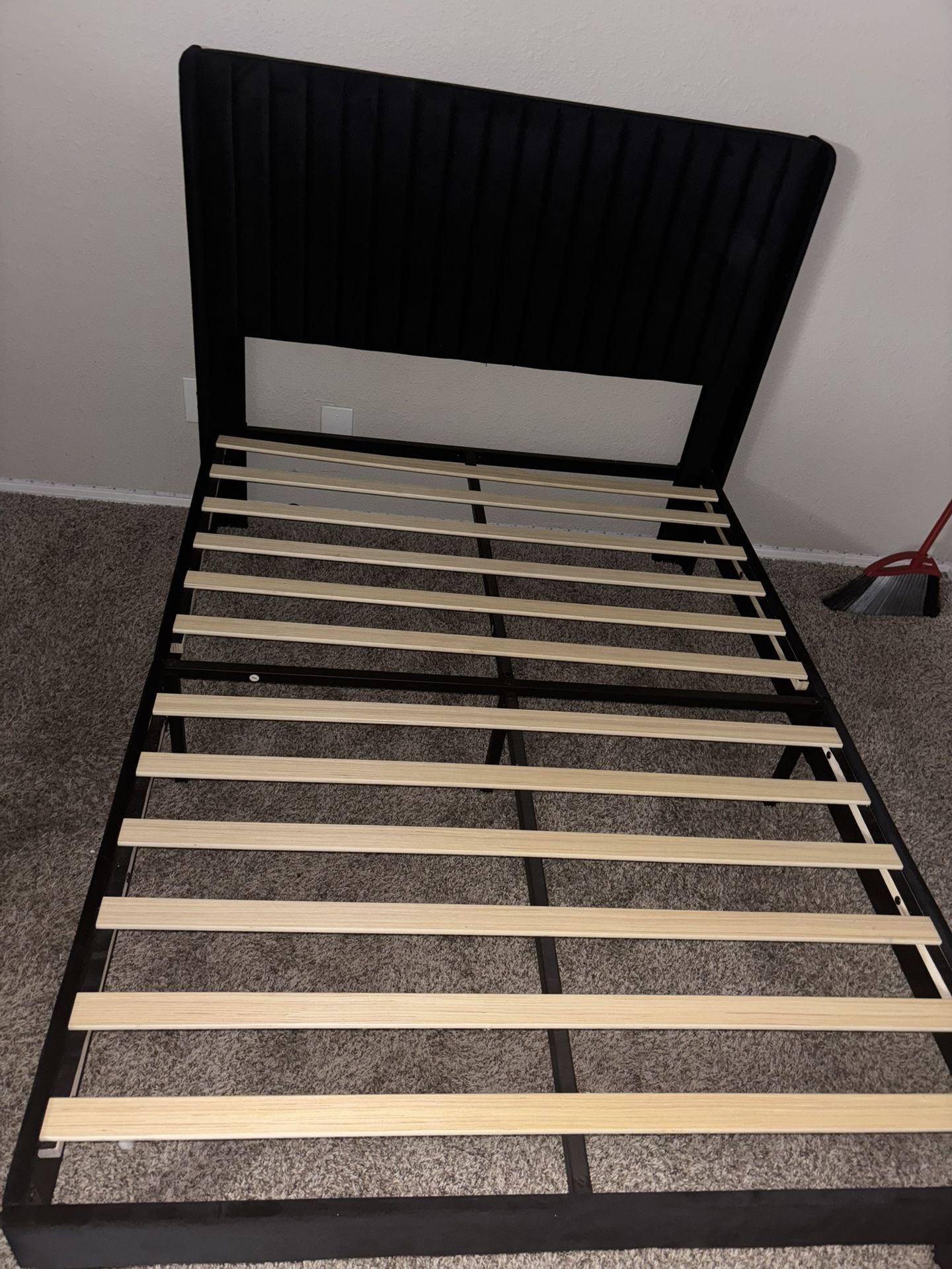 Bed frame : FULL