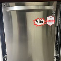 LG 24” Stainless Steel Quadwash 46-dBA Dishwasher