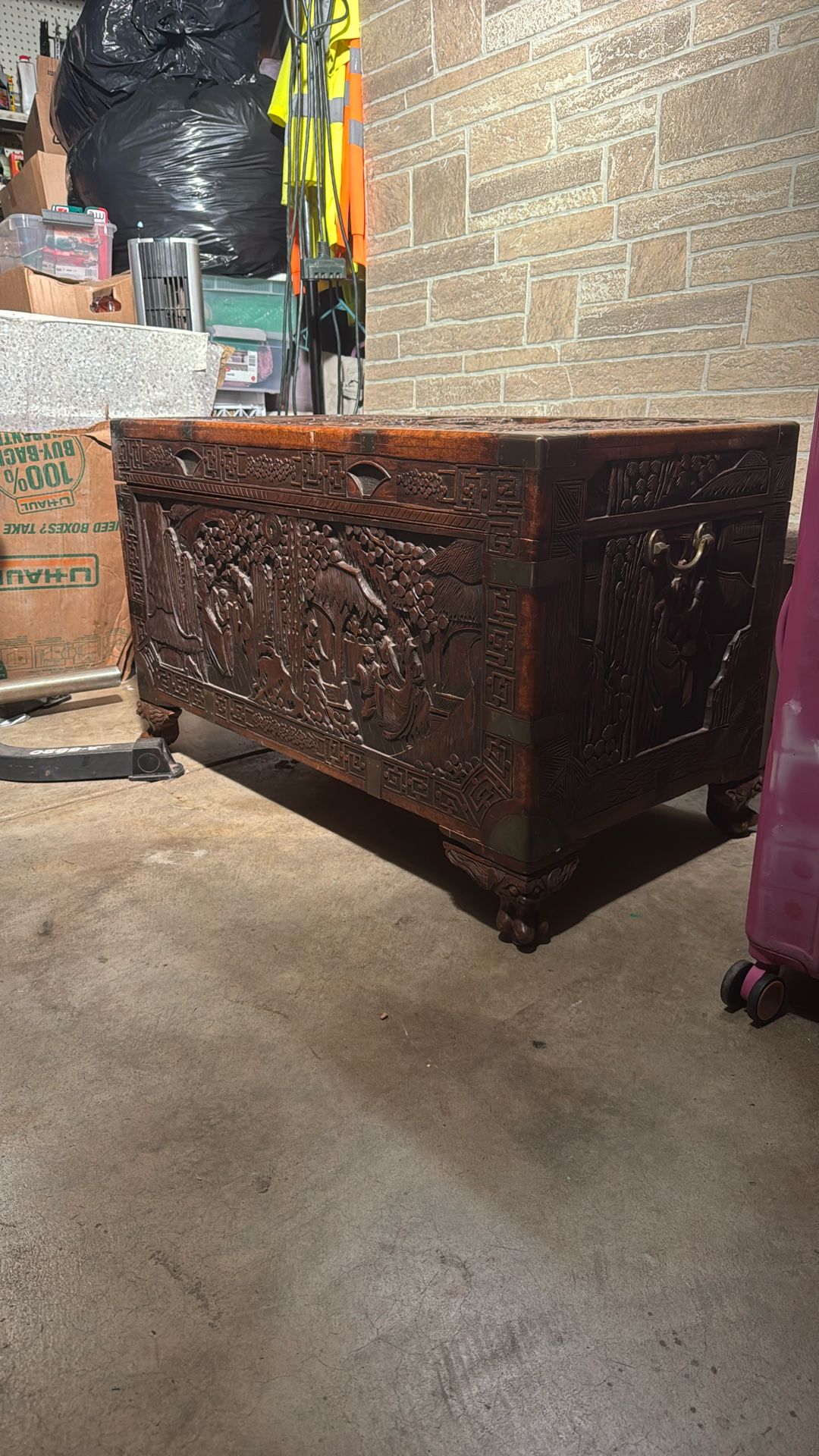 VTG Chinese Carved Culture Artist Collectible Trunk