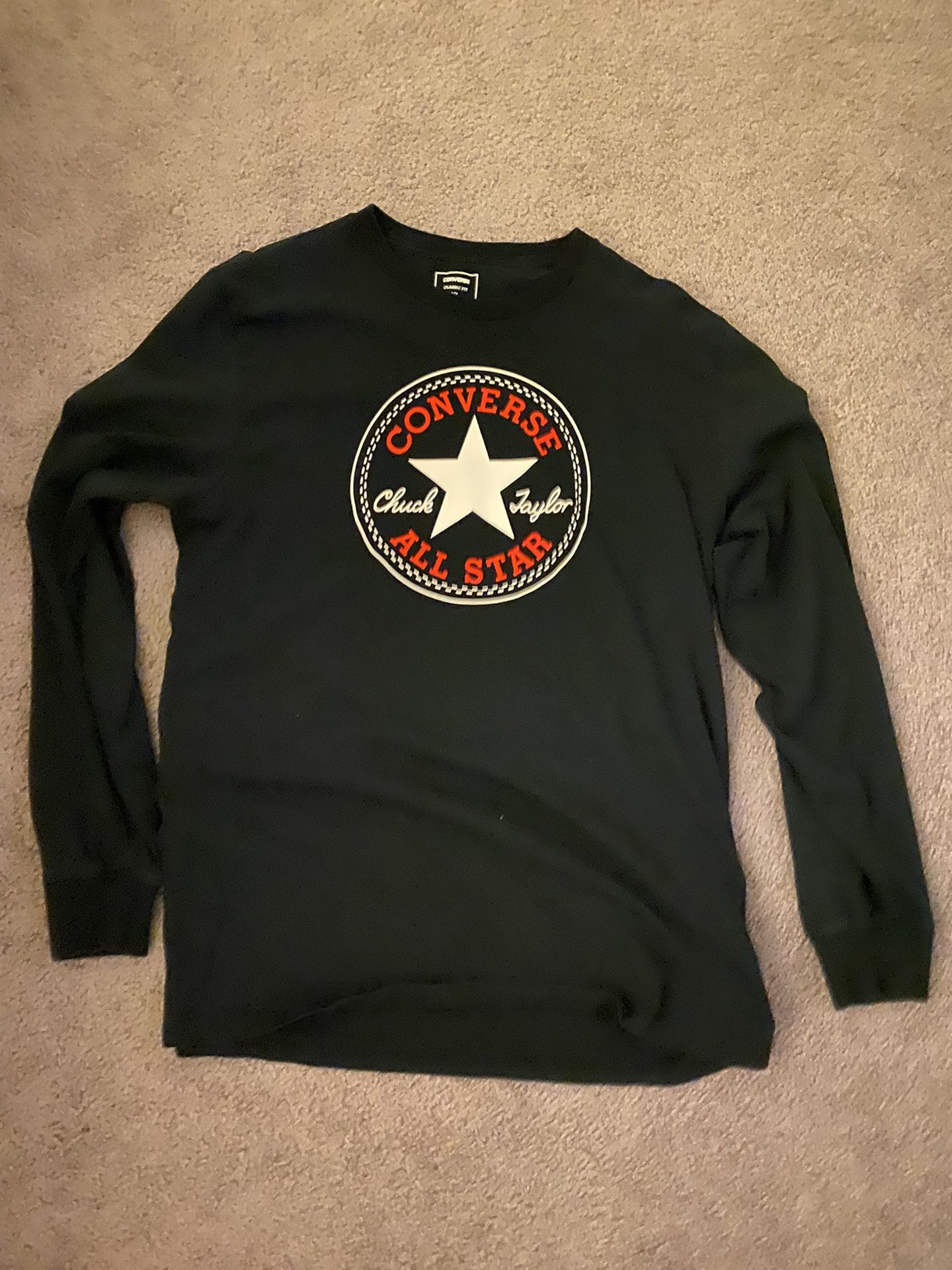 Converse size XL