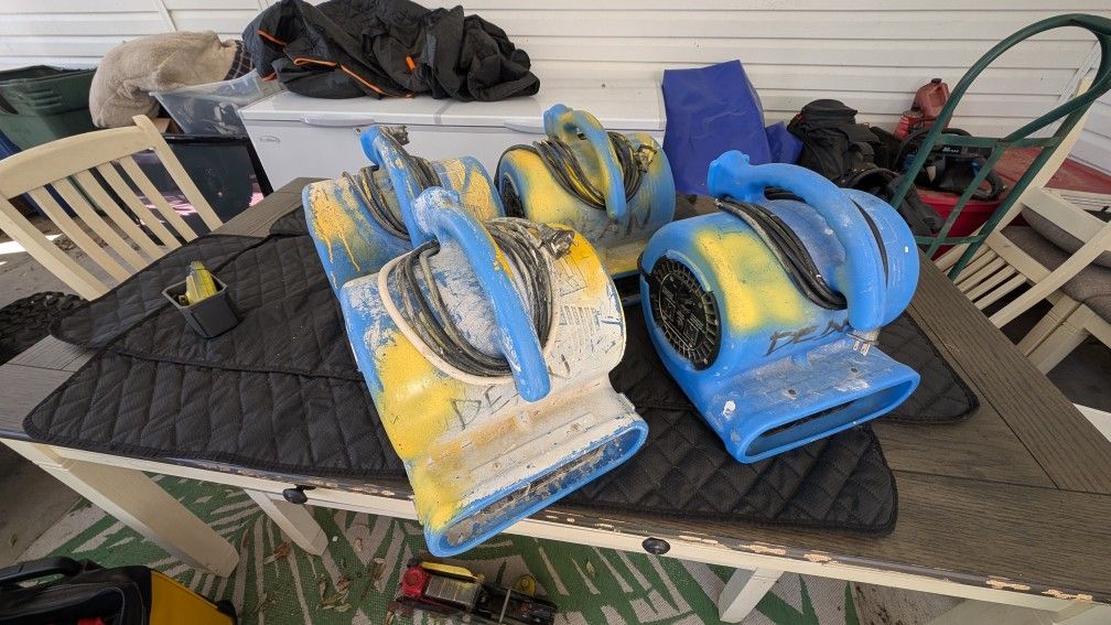 4 Mini Air Mover Fans