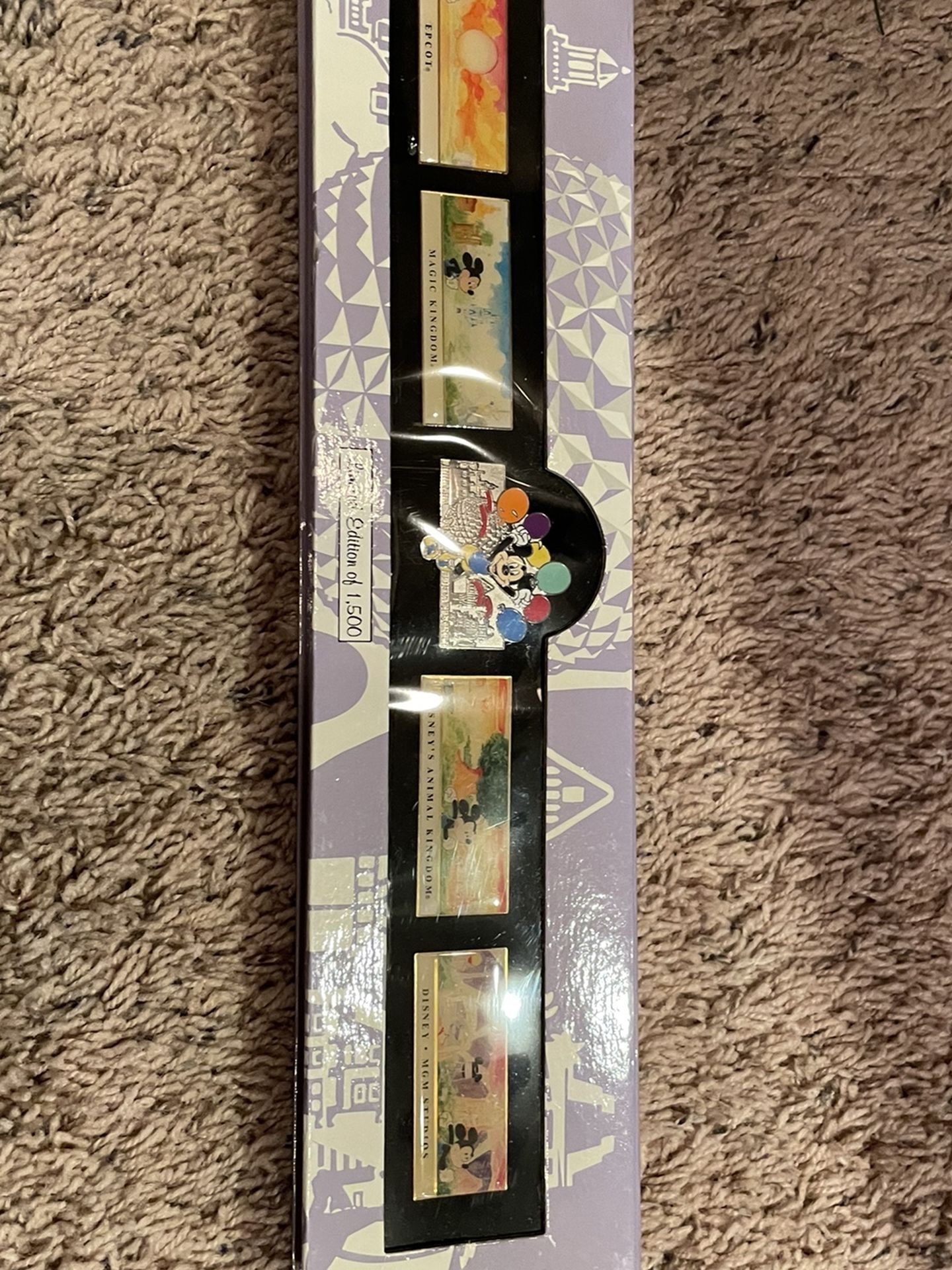 Disney Limited Edition Marathon Pin set 
