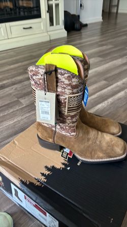 Ariat boots # 10d
