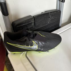 Soccer Shoes 