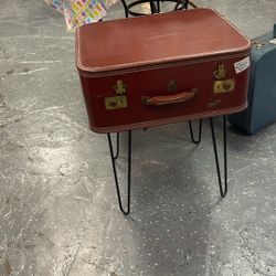 Suitcase Table With Hair Pin Legs