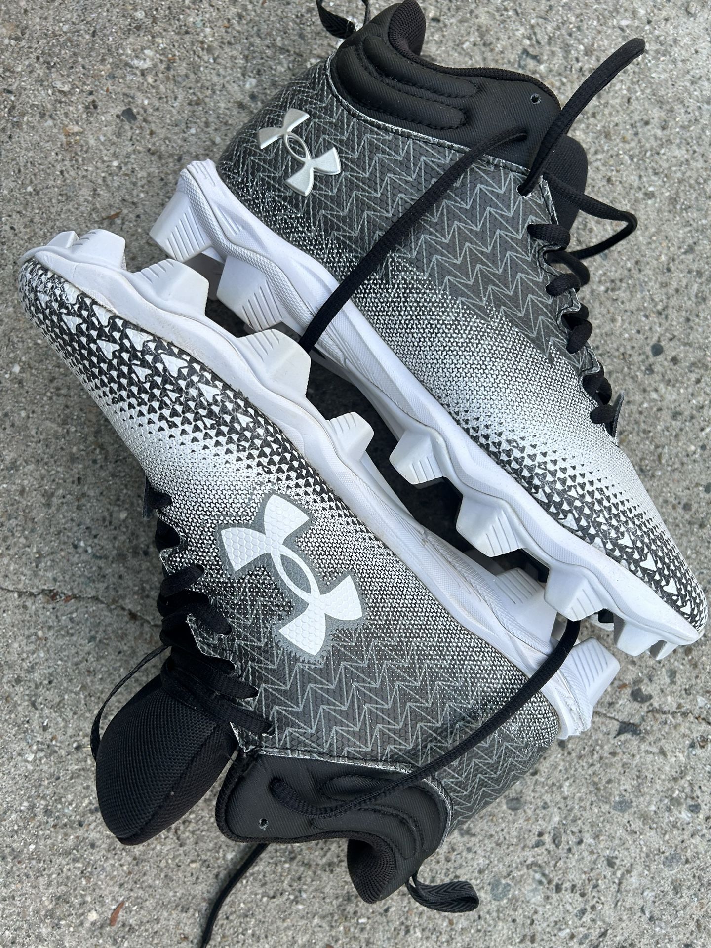Under Armour Cleats
