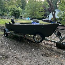 15’ fishing boat 18 Hp Mercury Minn Kota Galvanized trailer