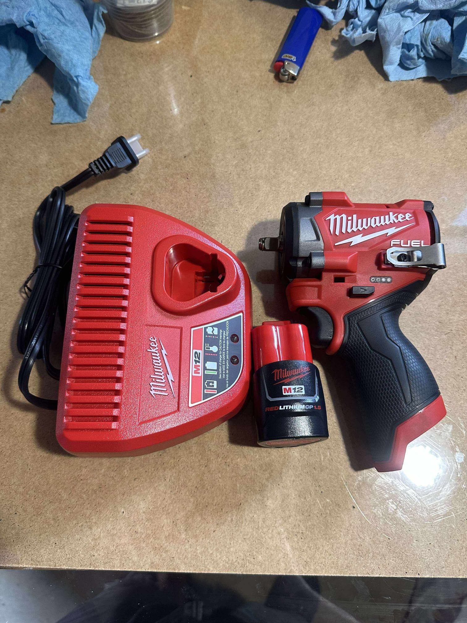 Milwaukee M12 3/8 Impact Wrench