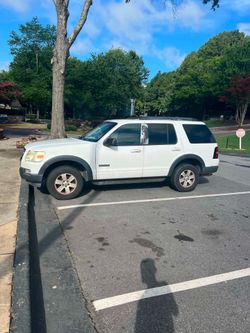 2007 multi purpose V 6 Explorer