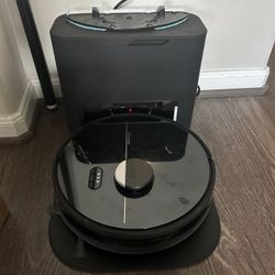 Robot Vacuum and Mop