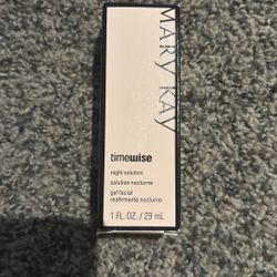 Mary Kay TimeWise Night Solution. 